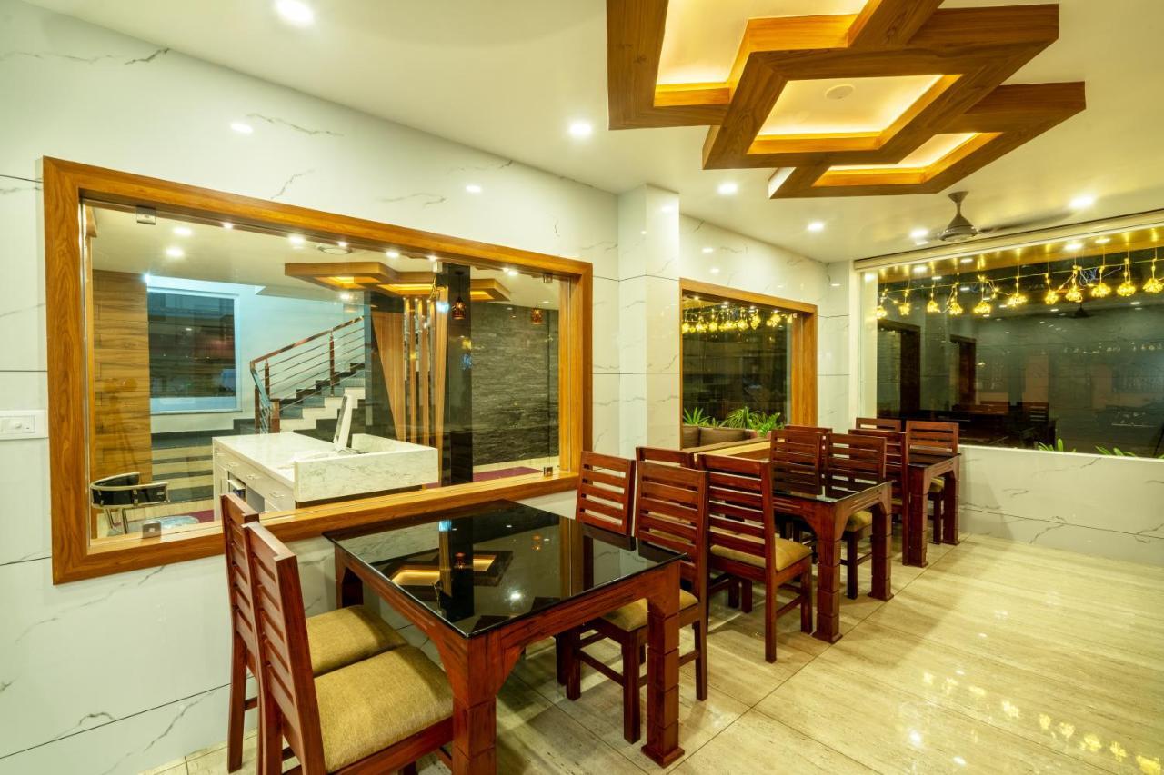 Daan Regency Hotell Thrissur Eksteriør bilde