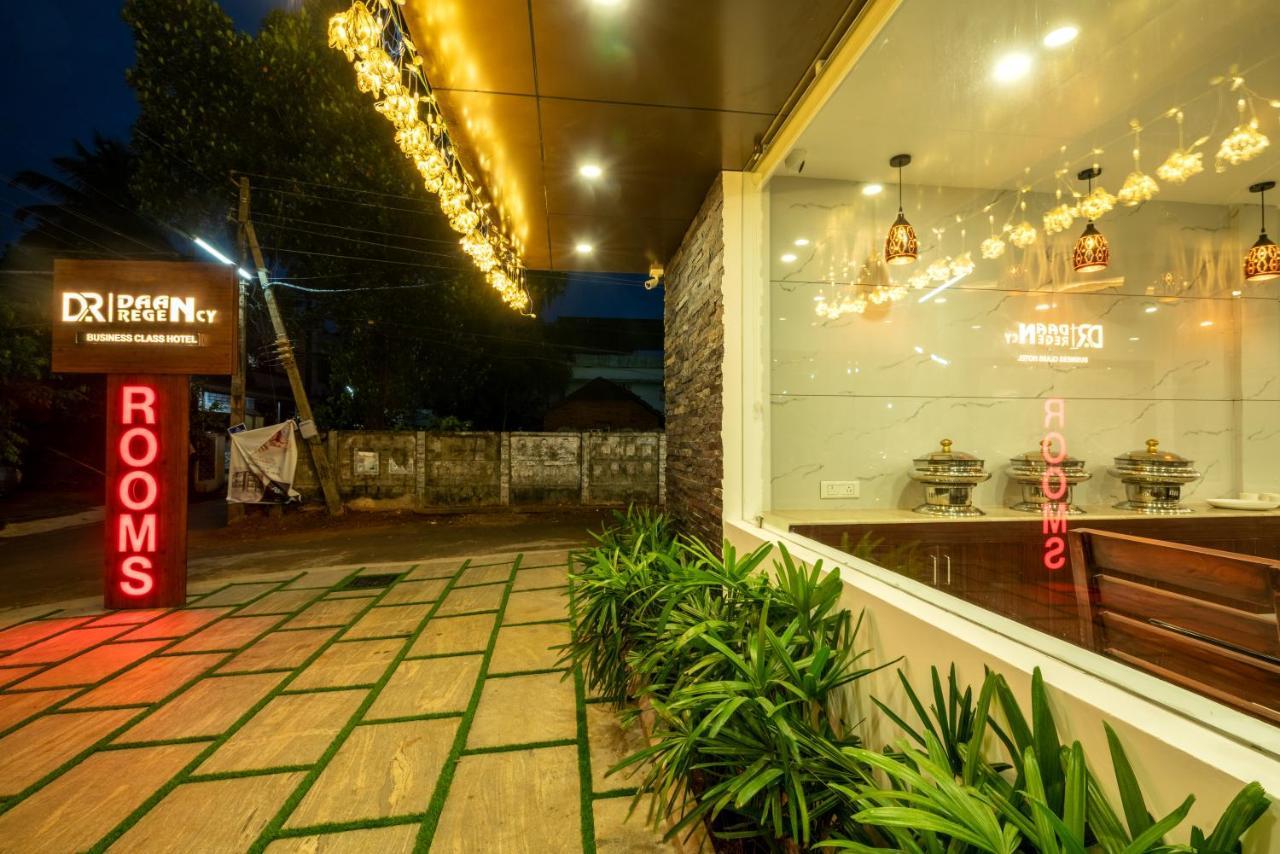 Daan Regency Hotell Thrissur Eksteriør bilde