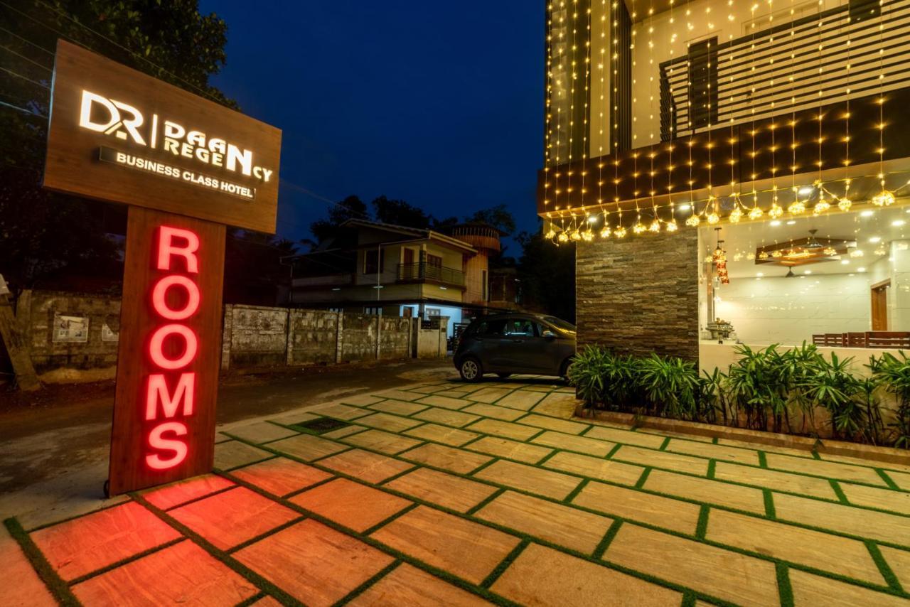 Daan Regency Hotell Thrissur Eksteriør bilde